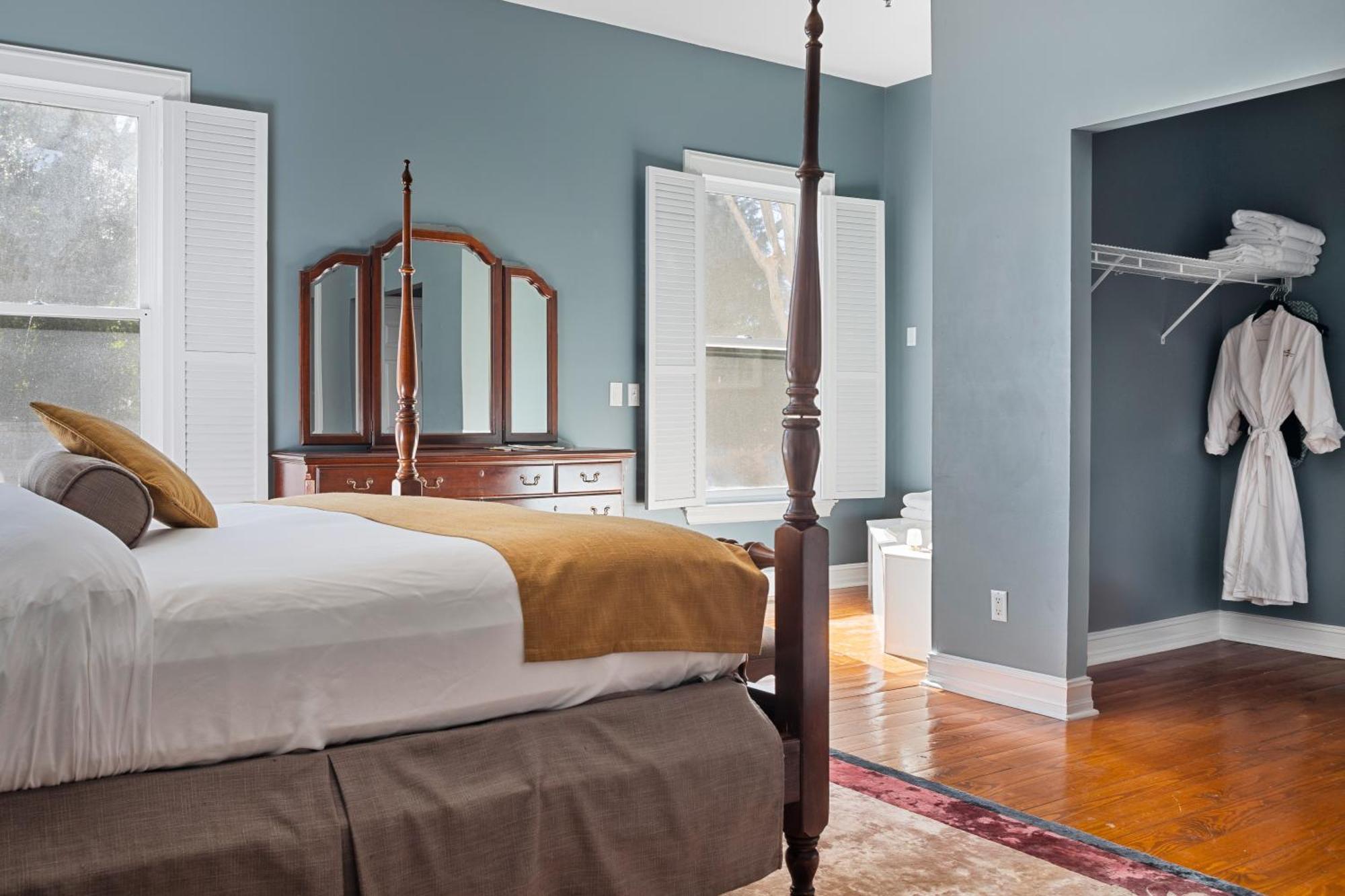 Stone Mountain Manor Bed & Breakfast Екстериор снимка